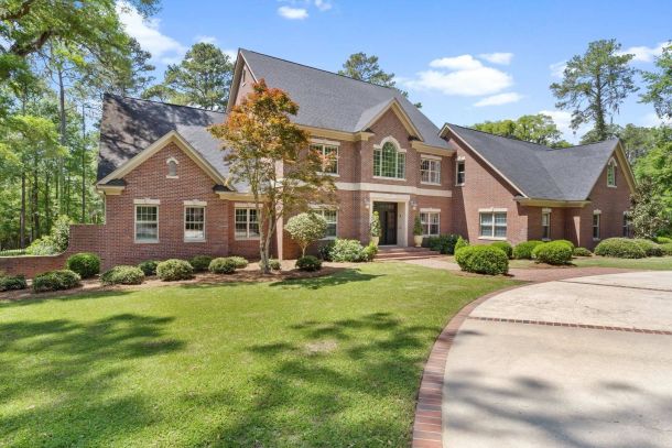 LUXURY HOMES FOR SALE IN Rosehill Plantation